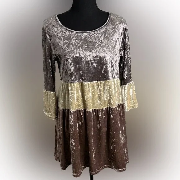 ๐Indigo Soul Crushed Velvet Tiered Babydoll Dress (2XL) - Picture 1 of 9